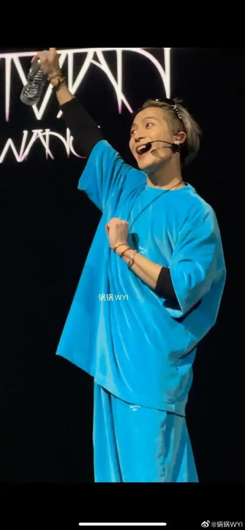 97视频7815舞台《cheetah》彩排 | 告白:shmilyjackson王嘉尔