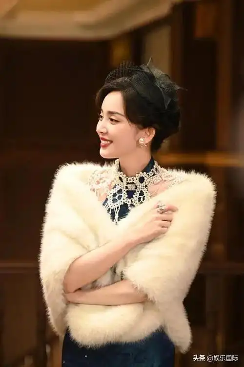 娜扎民国风造型释出举手投足名伶范儿满满