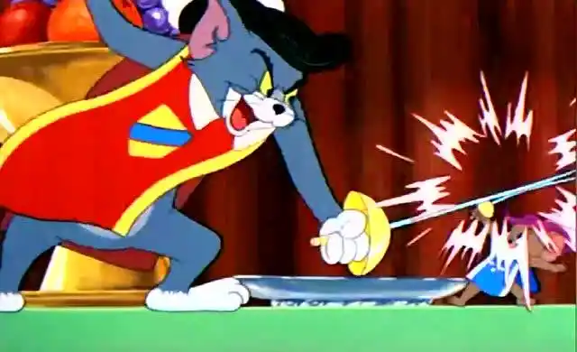 猫和老鼠泰菲喝醉酒居然拿着击剑扎汤姆的屁股