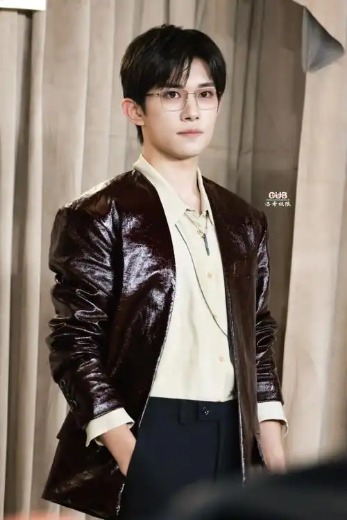 能否再一见钟情@tfboys-易烊千玺#vogue盛典内场##vogue时尚之力盛会