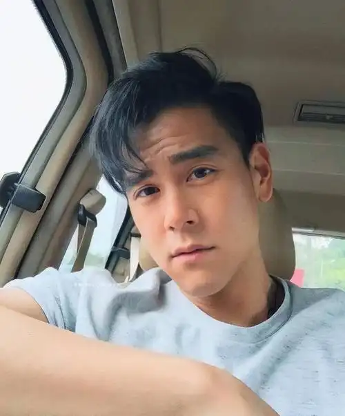 40岁彭于晏单身7年最难忘的女生是她迟迟不结婚的原因曝光