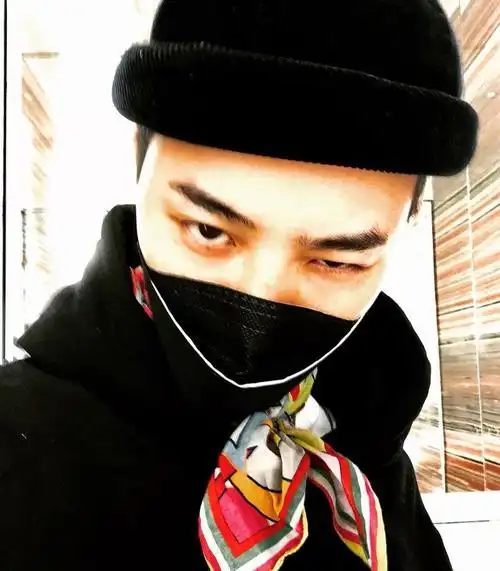 权志龙的ins照,终于能让大众看清脸了