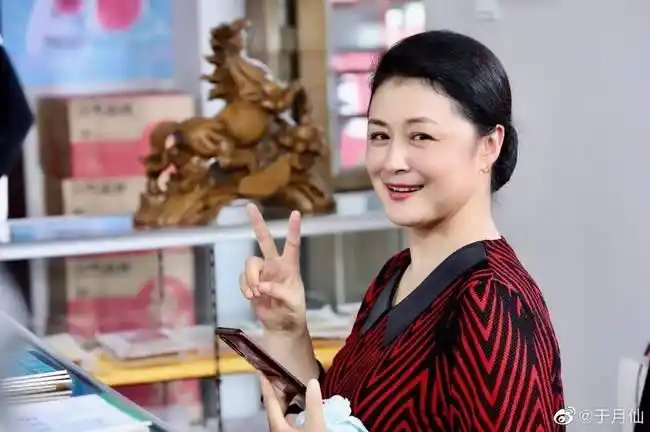 谢大脚扮演者于月仙车祸去世详说个人资料经典作品回顾