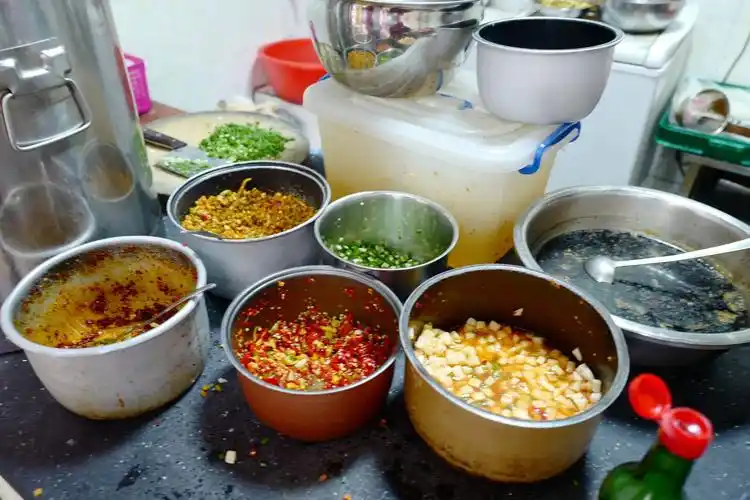 桂林米粉卤水(这才是正宗的桂林米粉)