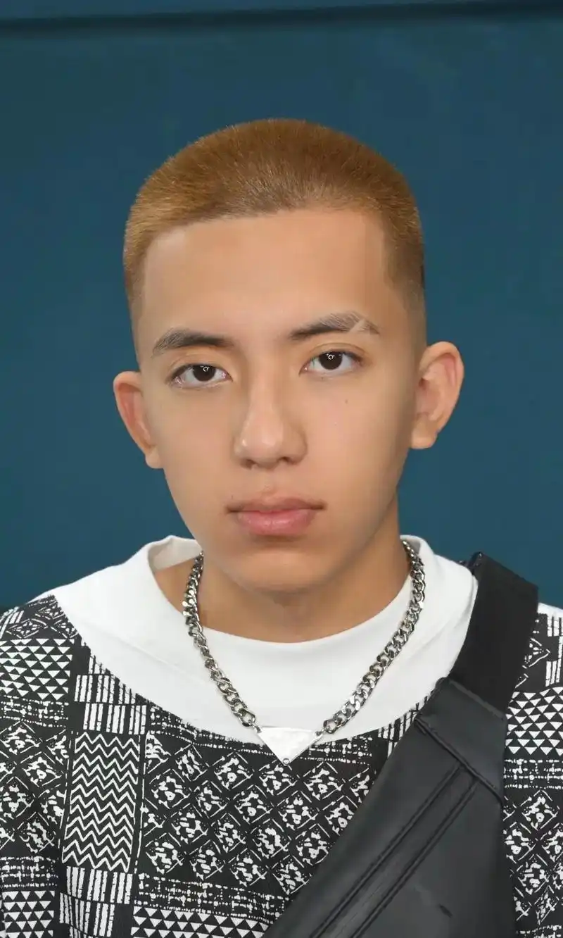 美式寸头77断眉#寸头 #堂口理髮店#西昌 #男士发型 #美式渐变 @dou