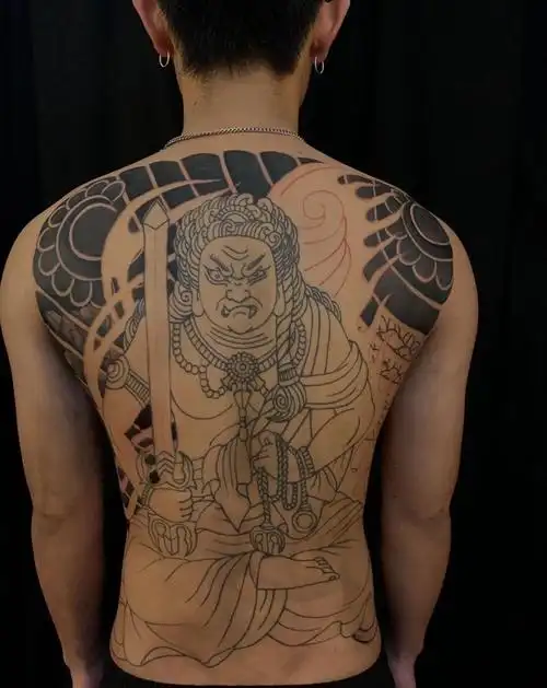 满背不动明王,未完待续纹身图片_背部老传统纹身图案(2)_广西南宁市