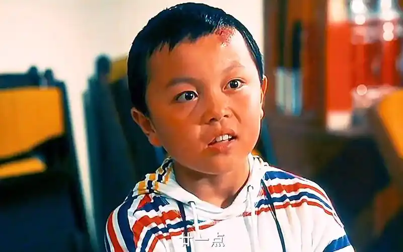 谢苗小时候气场居然不输周润发,梁家辉的存在啊!长大了反而不行了