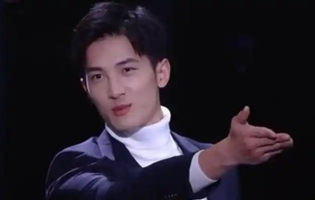 李向哲和张默明星背后的家庭黑幕揭秘