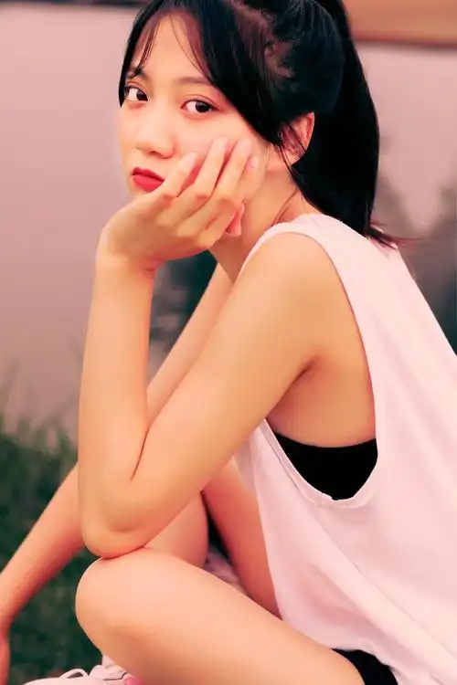 日系复古胶片写真雨停了