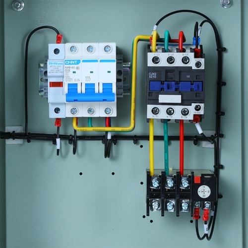 电机风机水泵三相控制柜启动配电箱控制箱