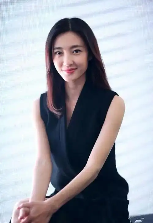 王丽坤,素颜女神|娱乐圈_网易订阅