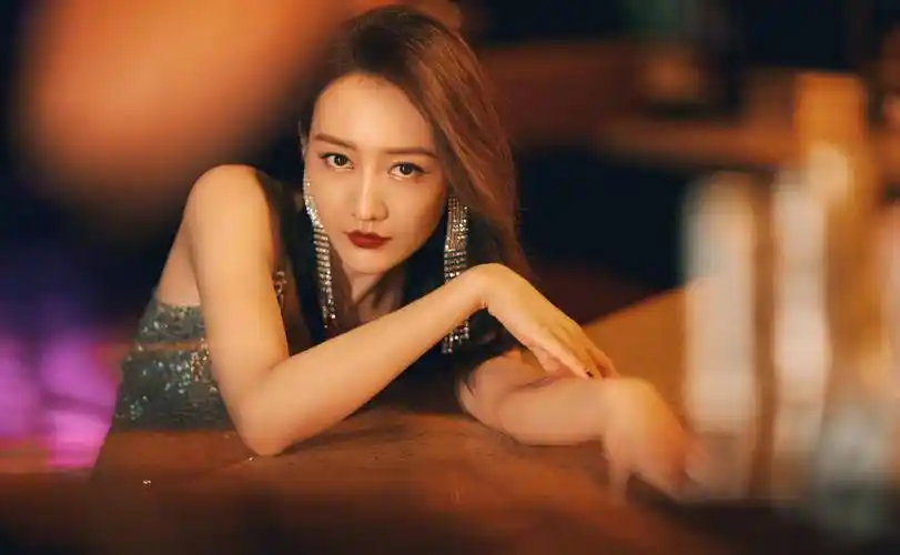 王鸥16年前的青涩照曝光!