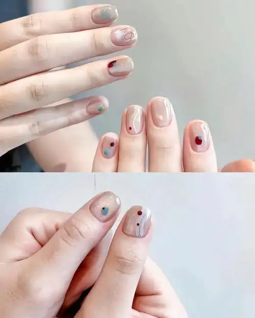 清新蓝调指尖画   最适合夏天的美甲来啦