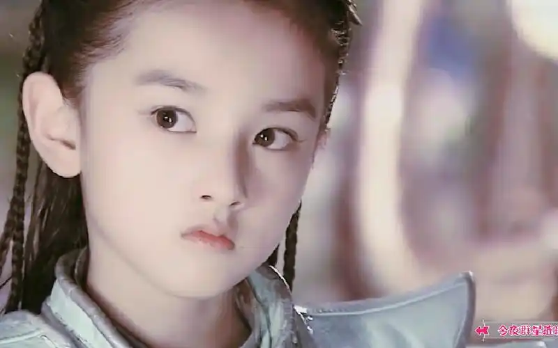 宋祖儿哪吒个人向:从小萌到大的女鹅,九岁的小哪吒太有灵气了