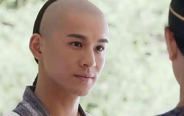 扛不住半秃顶还是别演清装剧了,能上清宫美男榜的,我只服这8位