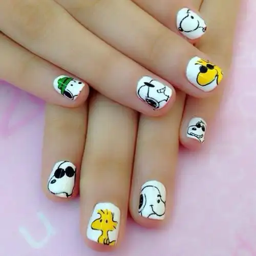 79卡通图案美甲79