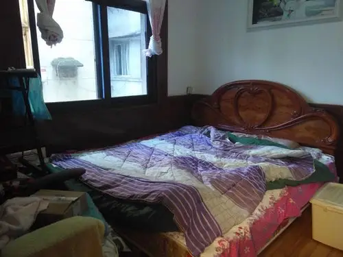 老城区 人民村三房60万二手房卧室图