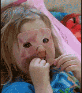 小孩搞笑可爱黄头发gif动图_动态图_表情包下载_soogif