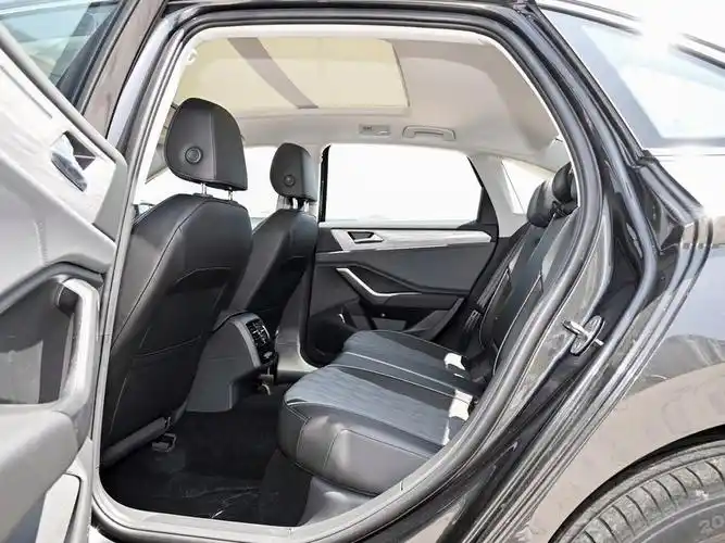 速腾店内促销正在促销中 欢迎到店试驾