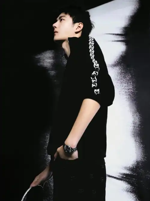 王一博##王一博巴黎时装周