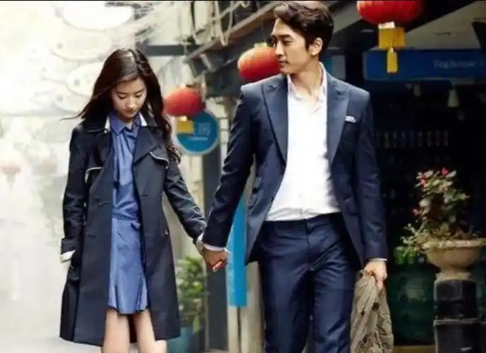 一个原因:两个人聚少离多.宋承宪是韩国人,刘亦菲一般只在中国发展.