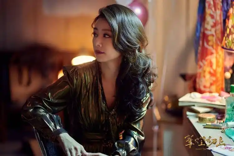 林心如太会选剧本了,这部剧不但网飞热播,内地上线照样是爆款_凶手