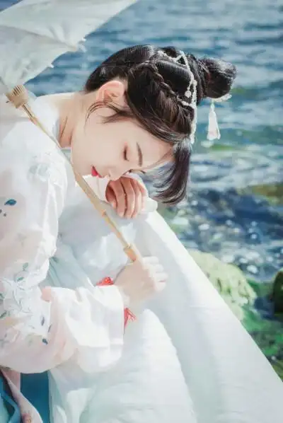 古风真人 壁纸 女生头像 女头 小清新 虐心 唯美 高清 意境 古风 古风