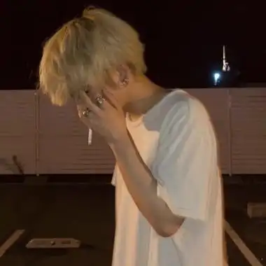 抽烟伤感头像男头像个性网