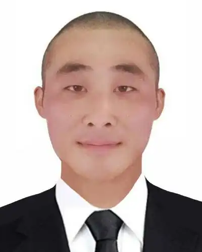 求大神p成穿西装的证件照