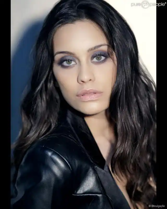 其实当初,无论是马塞洛,还是克拉丽丝,都反对恩佐踢足球.