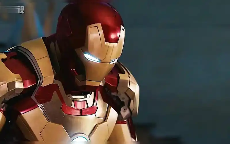 反托尼战甲马克42号浪子登场,钢铁战甲全家桶集结《钢铁侠3》