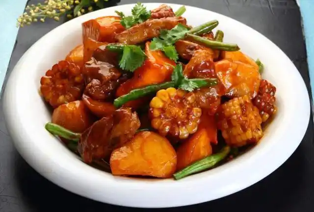 南方人听到都会流口水的几种东北炖菜,你吃过几种?