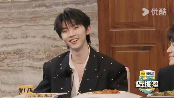 马嘉祺感谢张杰送的餐具套装##杨迪曝张杰最喜欢到处送杯子##这是我