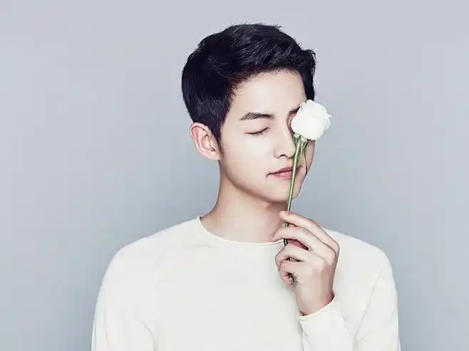 韩国2016power people揭晓,宋仲基荣登榜首_明星时尚_沪江韩语学习网