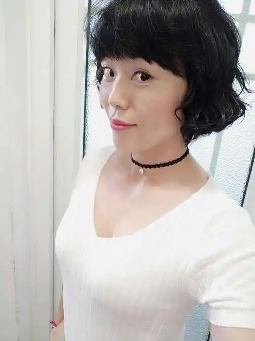 40岁离异女征婚照片(id:1028463)_广东深圳征婚交友_我主良缘网