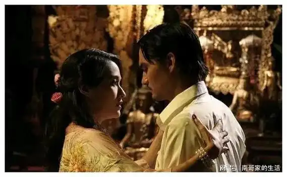 泰国大尺度"三级片"剧情层层递进,适合晚上一个人的时候看!