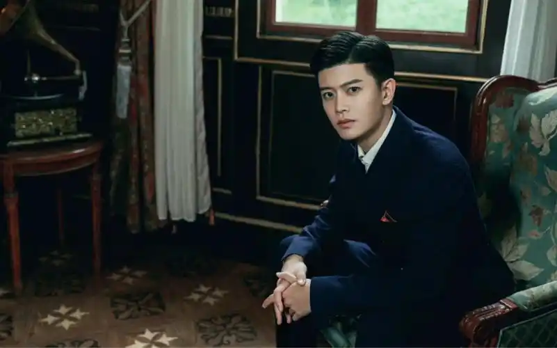 任嘉伦x大背头半永久吧