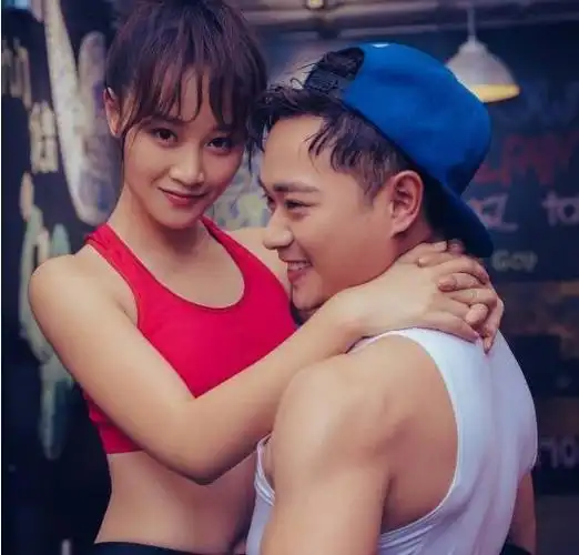 曹骏蓝盈莹:高级的爱情应该是这样的状态!_网易订阅