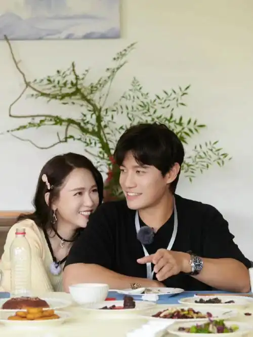 陈乔恩&amp;曾伟昌 婚后更甜