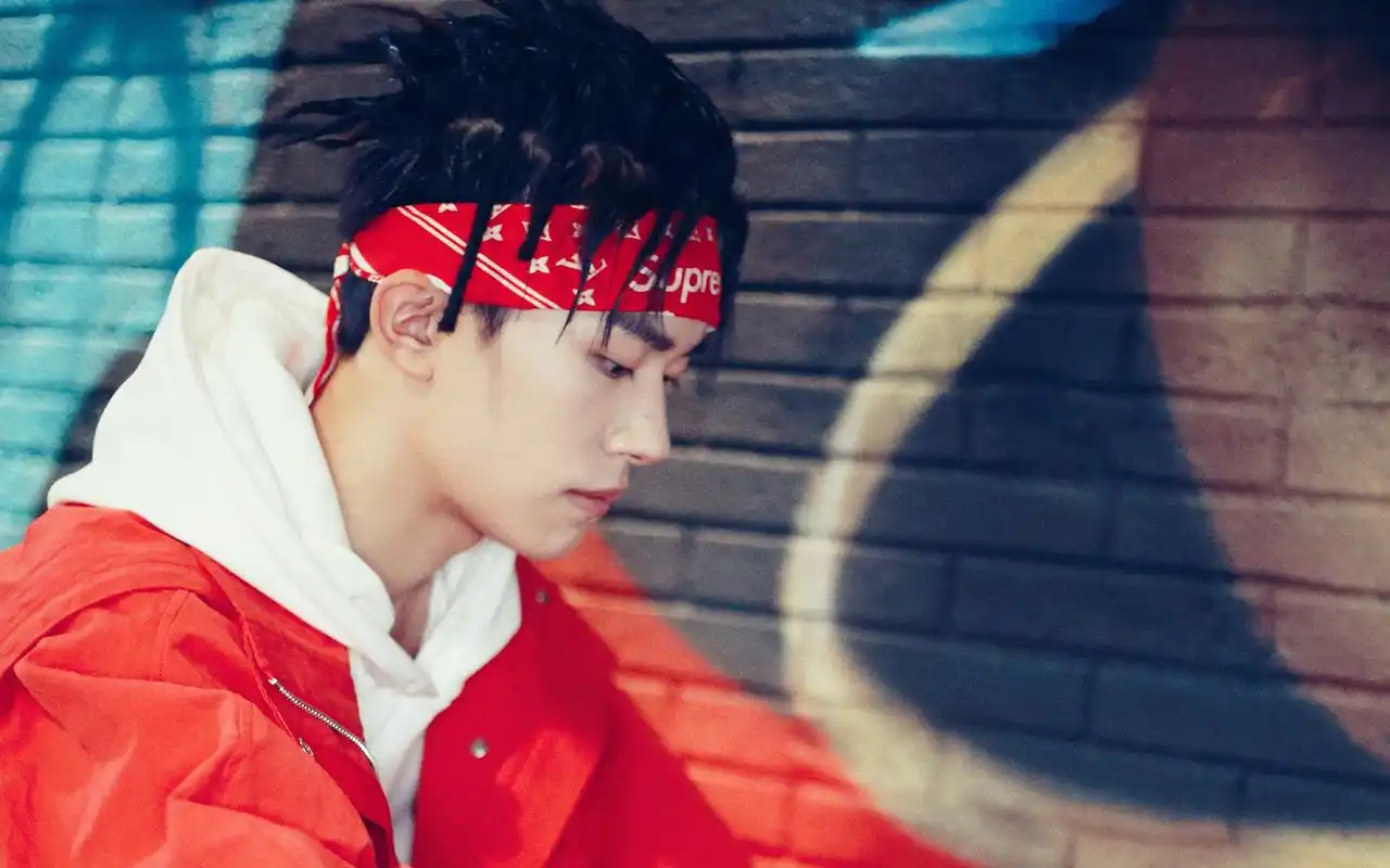 2018易烊千玺这就是街舞壁纸_帅气的千玺大佬