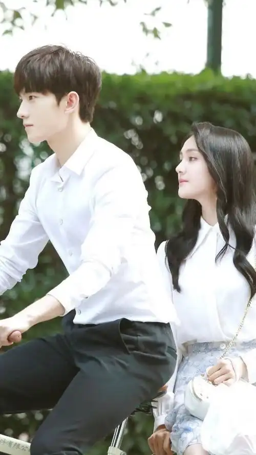 理性讨论下你更爱看杨洋郑爽这种高颜值校花校草级别的荧幕cp