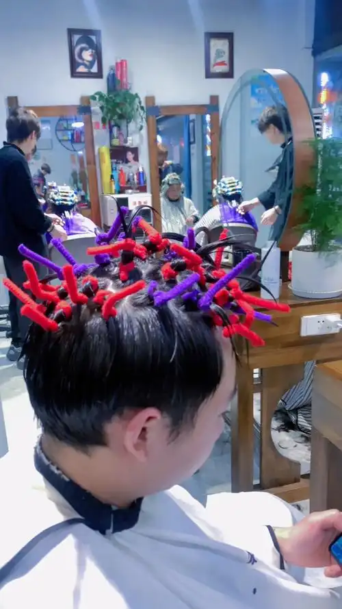 摩根烫,烟花碎盖,发型中的天花板