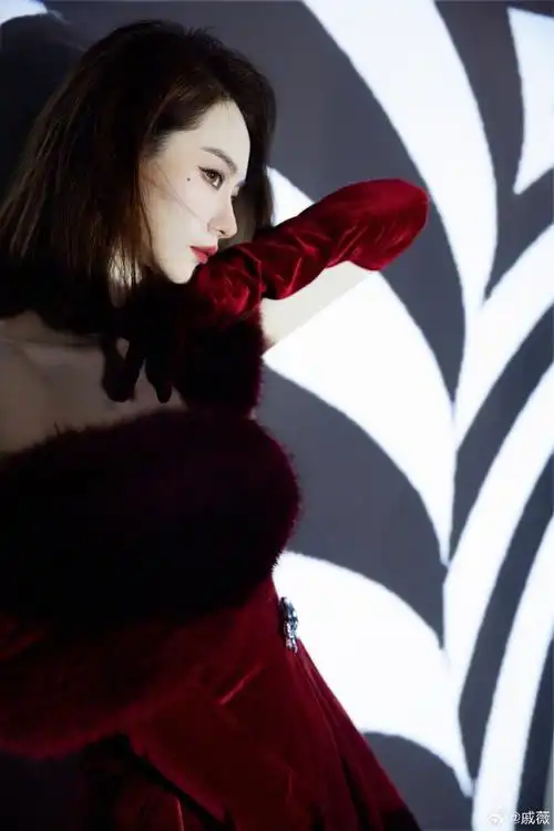 火星情报局##戚薇lookbook##戚薇时尚图鉴