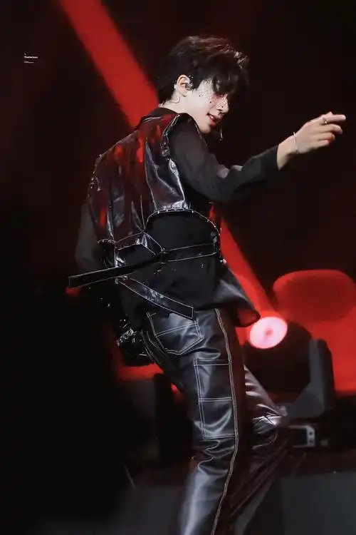 "人性本恶,不是吗"【贺峻霖bg暗黑系视频】