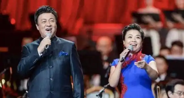 春晚"定海神针"张也,55岁单身多年,实力证明不靠男人也很好