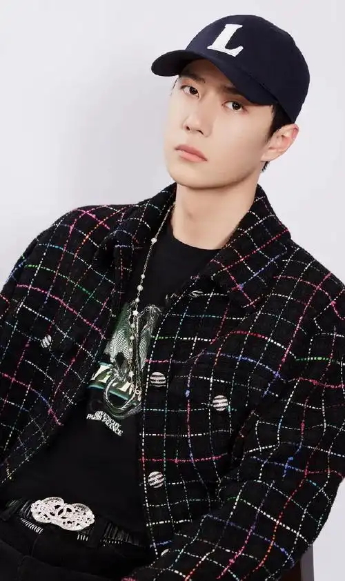 王一博帽子造型合集