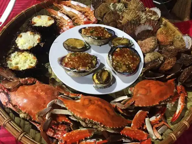 餐桌上的海鲜大餐