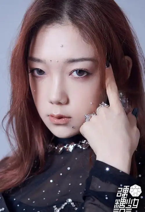 硬糖少女303甜酷黑白写真图片17