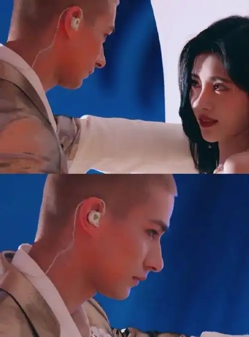 米卡和鞠婧祎合作秀,同一聚光灯下,两人的鼻子天差地别