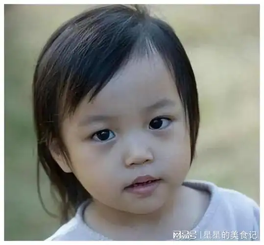 赵薇"女儿"因长得太好看,被全网禁止整容,如今16岁变化太大